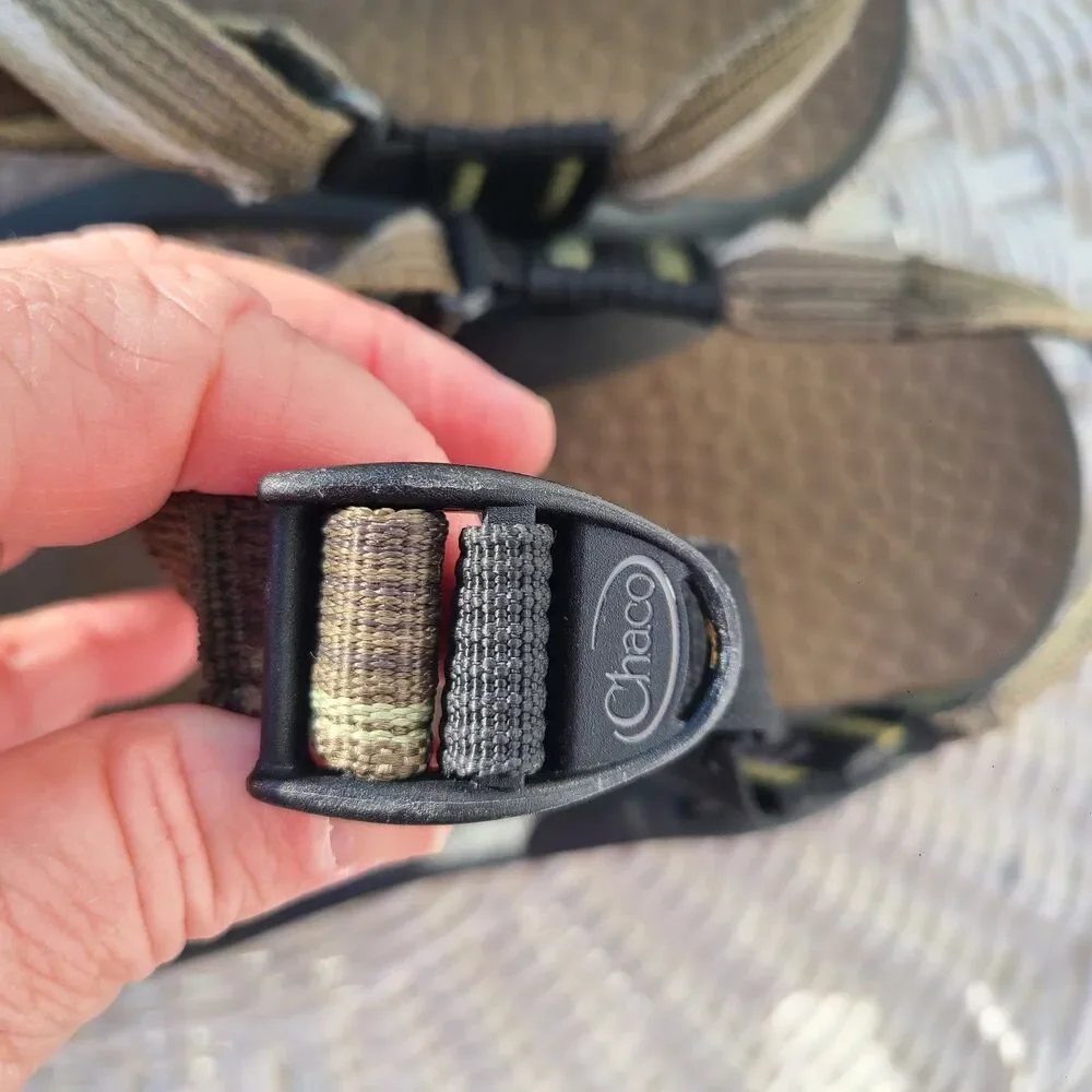 Chaco Men’s Sandals Olive Green Z/2 Classic Adjustable Strap Hiking Kayak M 14